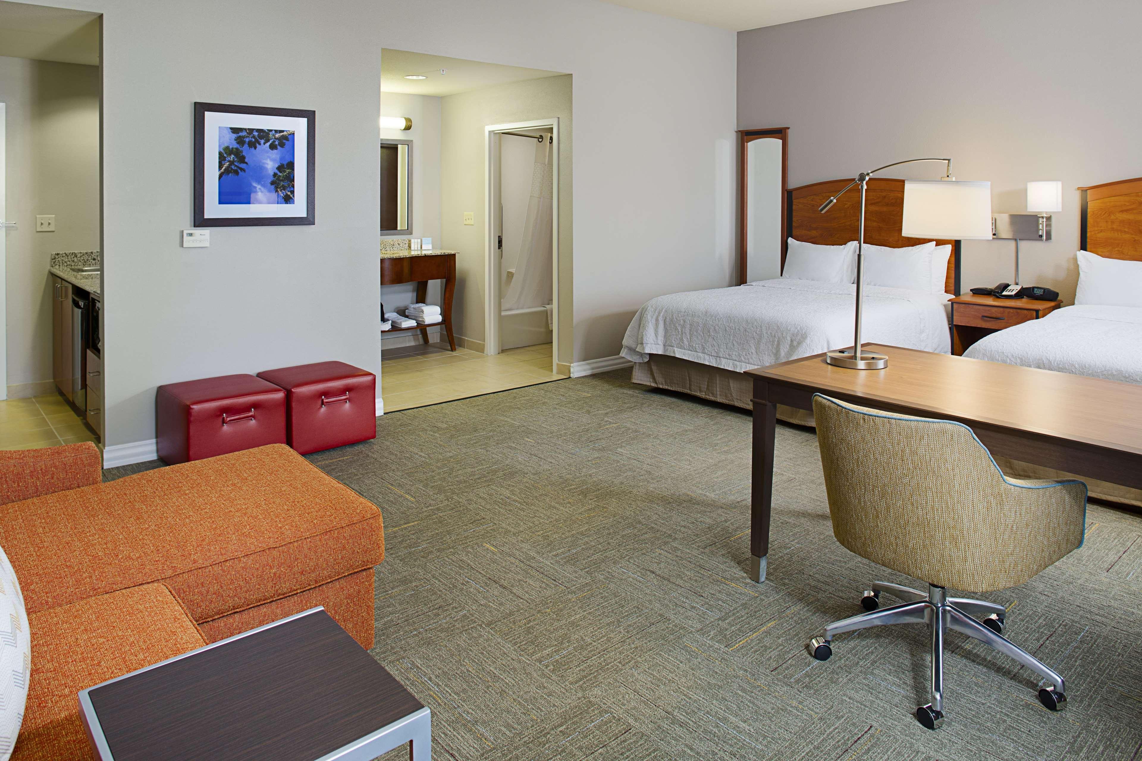 Hampton Inn & Suites Lancaster Ngoại thất bức ảnh