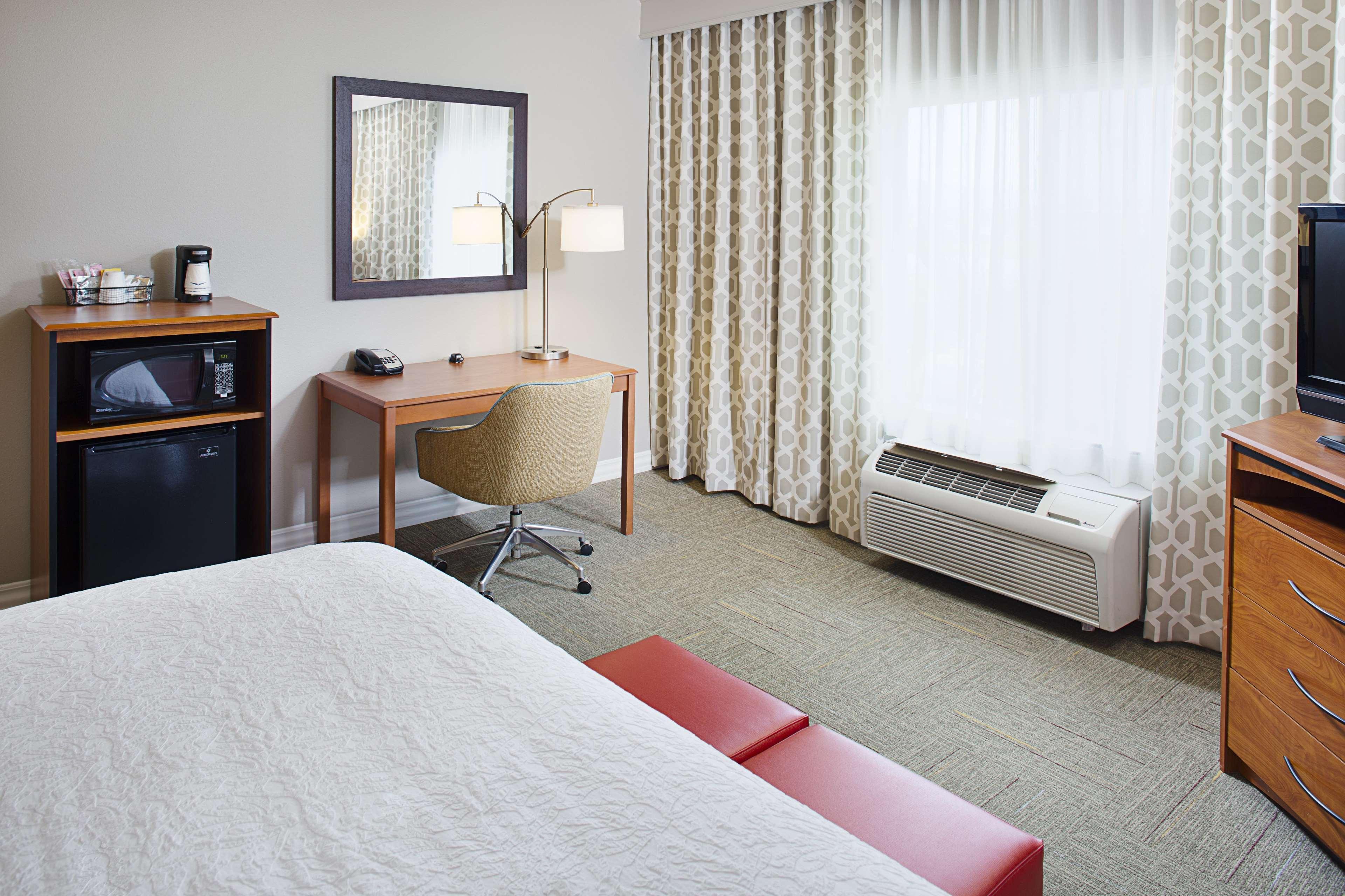 Hampton Inn & Suites Lancaster Ngoại thất bức ảnh