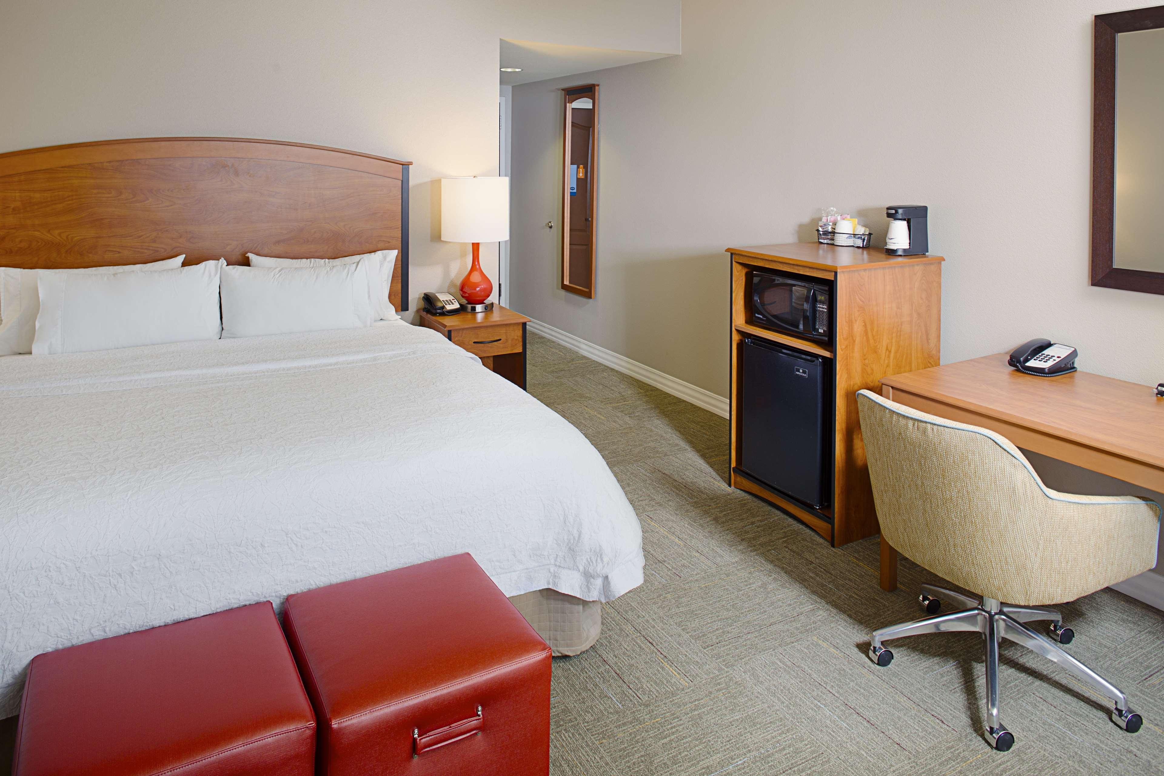 Hampton Inn & Suites Lancaster Ngoại thất bức ảnh