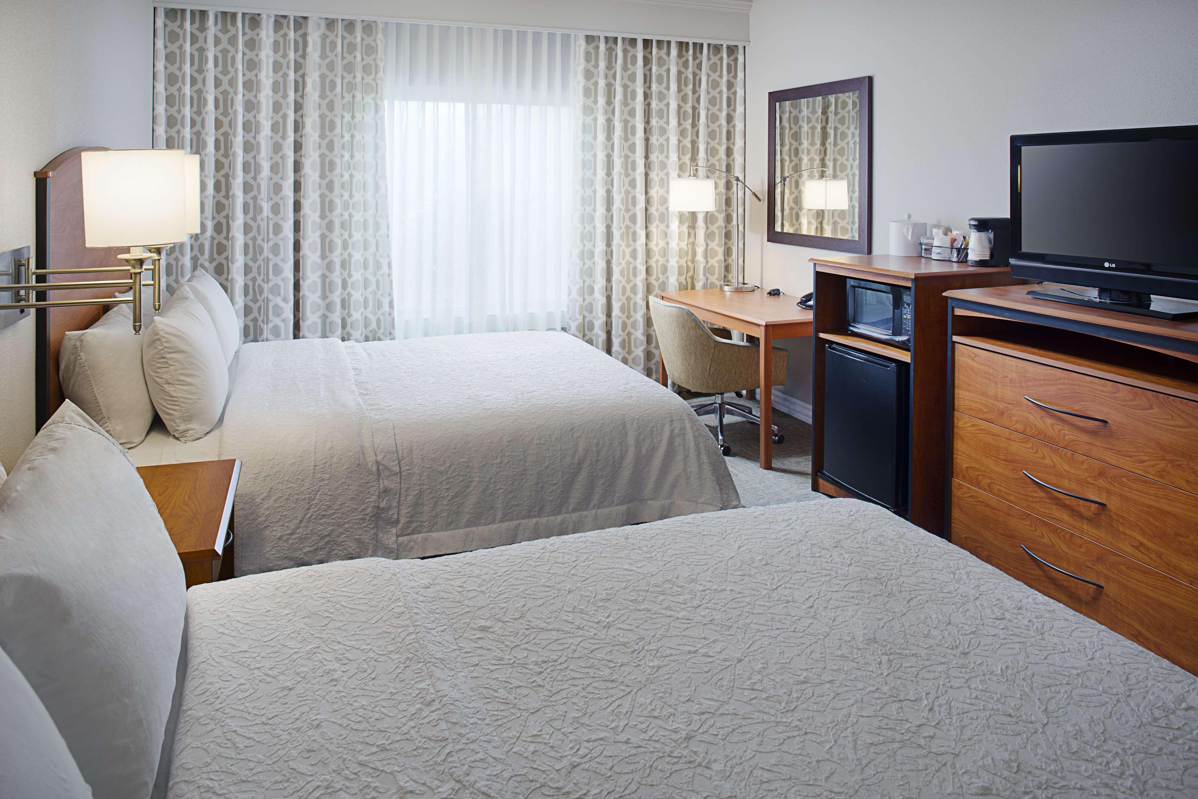 Hampton Inn & Suites Lancaster Ngoại thất bức ảnh