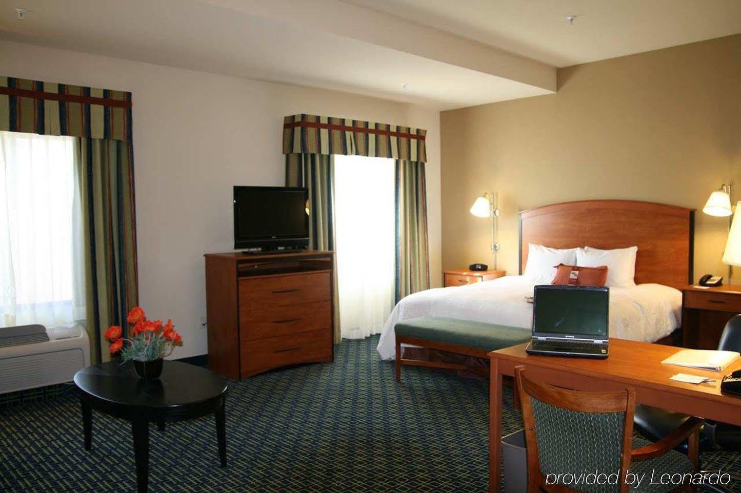 Hampton Inn & Suites Lancaster Ngoại thất bức ảnh
